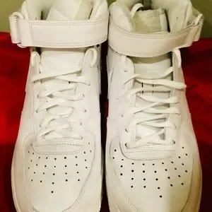 Jordan | Shoes | Air Jordan Air Force Ones Size 9 Retro  display picture 2